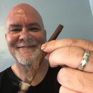 Meet your Posher, Joe